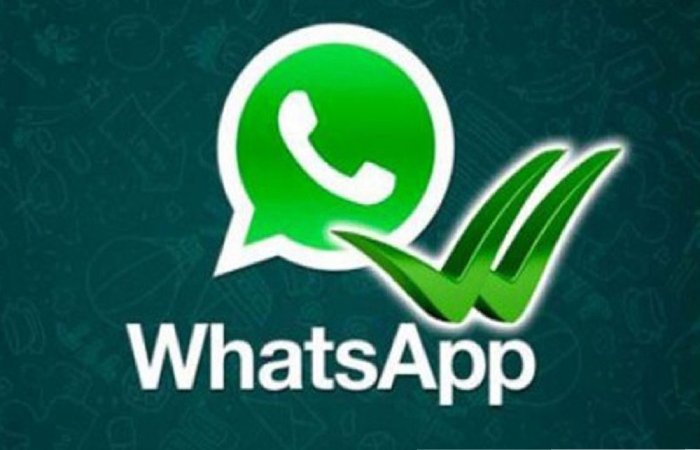 How to delete old WhatsApp messages
