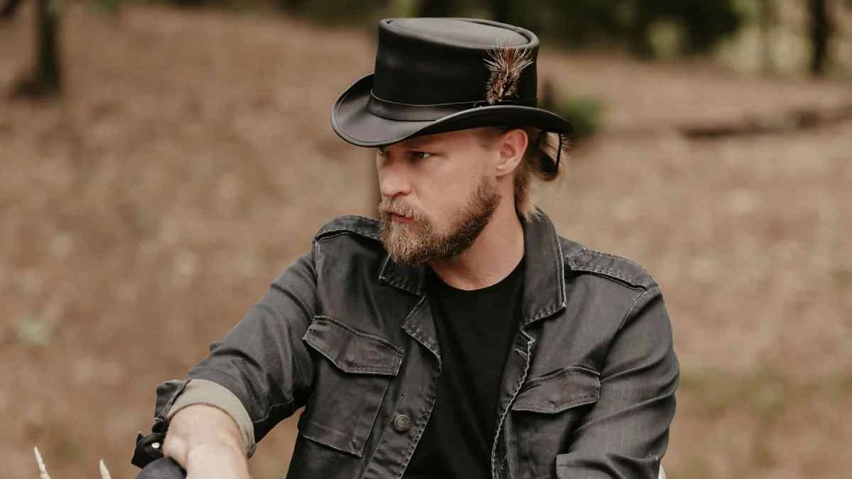 Top Hats and Caps: An Immortal Image of Honor, Style, and Custom