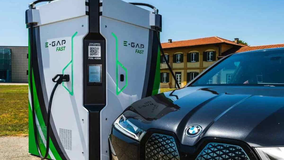Rev Up the Future: How Car Battery Chargers Shape Mobility