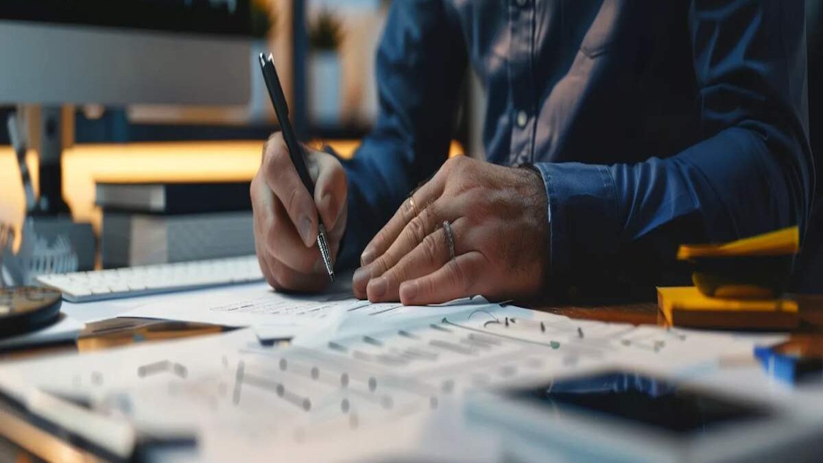 How to Write a Winning Request for Proposal (RFP): Tips and Best Practices